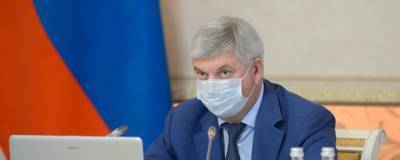 Александр Гусев - Губернатор Александр Гусев поручил уделить внимание качеству горячего питания в школах - runews24.ru - Воронежская обл.