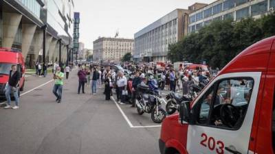 Появились подробности о пожаре в бизнес-центре «Президент Плаза» на западе Москвы - vm.ru - Москва
