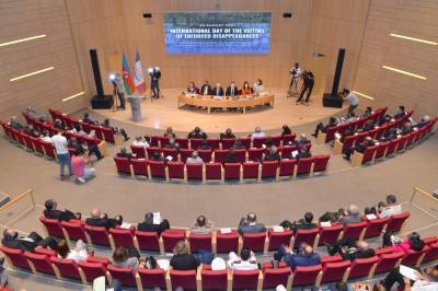 В Азербайджане прошла конференция, посвященная лицам, пропавшим без вести в результате армянской агрессии (ФОТО) - trend.az - Армения - Азербайджан