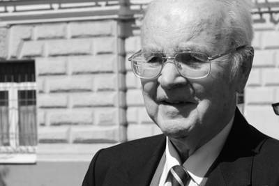 Умер известный российский журналист-международник Всеволод Овчинников - lenta.ru - Китай - Англия - Санкт-Петербург - Япония