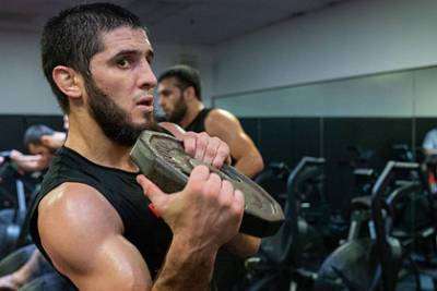 Александр Волков - Ислам Махачев - UFC подтвердил возвращение Махачева в октагон - lenta.ru - Бразилия
