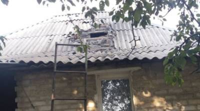 На Донбассе снаряд боевиков попал в частный дом - ru.slovoidilo.ua - Украина - Луганская обл.