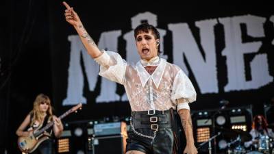 Давид Дамиано - Участники Maneskin прилетели в Москву ради встречи с фанатами - inforeactor.ru - Москва