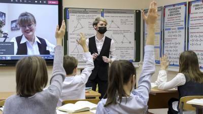 Александр Беглов - Предвыборные выплаты учителям, самое жаркое лето, арест на 7 млрд: Петербург 30 августа - dp.ru - Ленинградская обл. - Санкт-Петербург