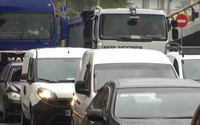 Александр Густелев - Киевляне часами стоят в пробках на Южном мосту, который стал "золотой жилой" для Густелева - ukrainianwall.com - Украина