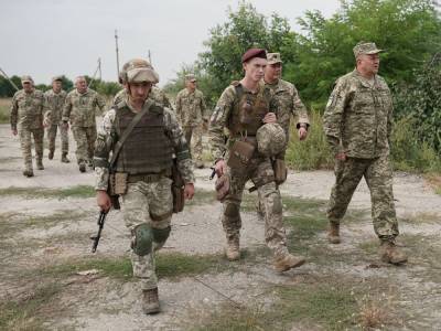 Людмила Денисова - В августе на Донбассе погибли девять украинских военных, 28 получили ранения – Денисова - gordonua.com - Россия - Украина - Крым - Луганская обл. - Донецкая обл.