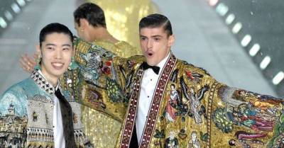 Дженнифер Лопес - Моника Беллуччи - Видео дня: показ Dolce & Gabbana под открытым небом завершился сильнейшим градом - skuke.net