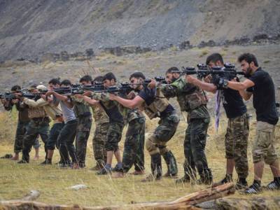 Бои вновь вспыхнули в афганской долине Панджшер, очаге сопротивления талибам - unn.com.ua - Украина - Киев - Афганистан