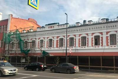 Александр Смирнов - В центре Красноярска завершили реставрацию старинного дома - lenta.ru - Красноярск