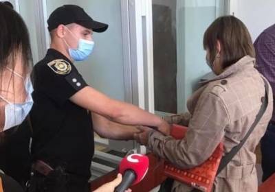 Соседи впавшего в кому в Черкассах 6-летнего Андрея: Как можно было при простом падении так себя покалечить?! - kp.ua - Украина - Черкассы