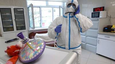 Ученые оценили долгосрочные последствия для переболевших COVID детей - iz.ru - Израиль - Лондон