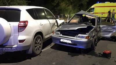 В Воронеже в массовом ДТП 1 человек погиб и 2 пострадали - vestivrn.ru - Воронеж