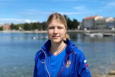 Анна Чернышева - Россиянка снялась с Олимпиады из-за положительного теста на коронавирус - lenta.ru - Россия - Токио - Тольятти