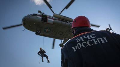 Группа туристов попала под камнепад в горах Кабардино-Балкарии - iz.ru - Москва - Израиль - респ. Кабардино-Балкария