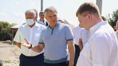 Вячеслав Володин - "Все развалили". Володин раскритиковал власти Петровска за срыв федпрограмм - vesti.ru - Саратовская обл. - Петровск