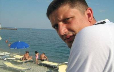 Петр Порошенко - Владимир Прохнич - Угрожавший взорвать украинский кабмин получал орден Мужества из рук Порошенко - reendex.ru - Украина - Киевская обл. - Буча