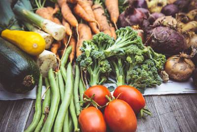 Россиянам назвали необходимые для правильного питания доступные продукты - lenta.ru