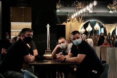 В Выборге избили зама городского прокурора, которая пришла с проверкой в кафе - znak.com - Россия - Ленинградская обл.