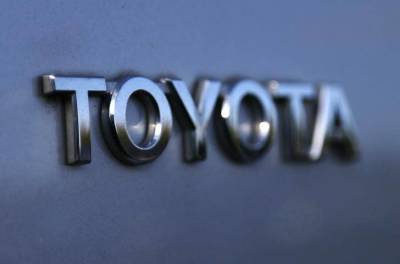Квартальные прибыль и выручка Toyota превысили прогнозы - smartmoney.one - Reuters