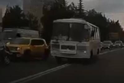 Лучше опоздать, чем погибнуть: водителя автобуса №66 оштрафовали - kostroma.mk.ru - Кострома