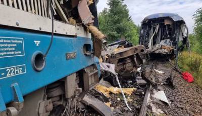 В Чехии столкнулись пассажирские поезда: есть погибшие - vchaspik.ua - Украина - Чехия - Прага