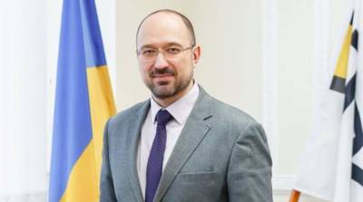 Владимир Зеленский - Сергей Шкарлет - Кабмин утвердил помощь многодетным семьям к первому сентября - ru.slovoidilo.ua - Украина