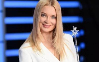 Лидия Таран - "Здійсни мрію": Лидия Таран и Неля Шелкопляс исполнили мечту мальчика слышать и играть музыку - skuke.net