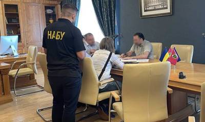 Артур Товмасян - Главу Харьковского облсовета, подозреваемого в получении взятки, исключили из фракции «Слуга народа» - capital.ua - Украина - Харьковская обл. - Харьков