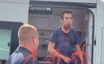 В Калининграде «Мерседеc» влетел в торговые ряды. Погибла пенсионерка, продававшая цветы - znak.com - Калининград