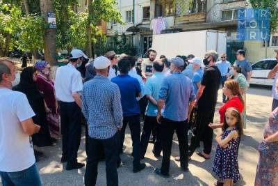 ОНФ Дагестана занялся проблемой водоснабжения 11 многоэтажек Махачкалы - mirmol.ru - Россия - Махачкала - респ. Дагестан