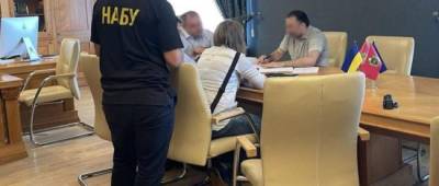Артур Товмасян - Главу Харьковского облсовета уличили в миллионной взятке. Его исключили из «Слуги народа» - w-n.com.ua - Харьков