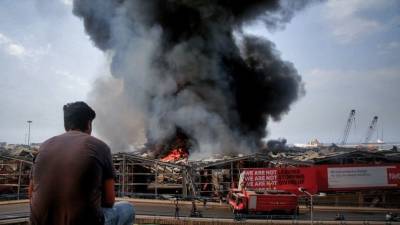 Жители Бейрута устроили беспорядки в годовщину взрыва в порту - 5-tv.ru - Ливан - Бейрут