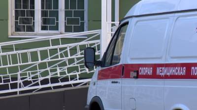 В Воронежской области не дождавшийся скорой мужчина умер на руках прохожих - vestivrn.ru - Воронежская обл.
