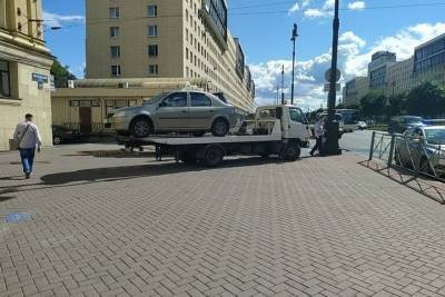 Комтранс опубликовал новый график патрулирования парковок Петербурга - spb.mk.ru - Санкт-Петербург