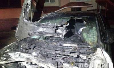 В Ровно подожгли автомобиль депутата облсовета - capital.ua - Украина - Ровенская обл.