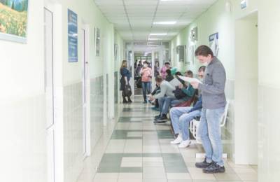 Кузбасские поликлиники по выходным начнут работать по обычному графику - interfax-russia.ru - Кемеровская обл.