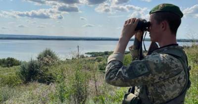 В Одесской области пограничники спасли рыбака, лодку которого сносило в сторону Молдовы - dsnews.ua - Украина - Молдавия - Одесская обл. - Белгород