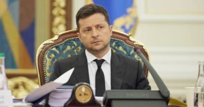 Владимир Зеленский - Одобрение деятельности Зеленского за месяц упало почти на 5 пунктов — опрос - delo.ua - Украина - Киев