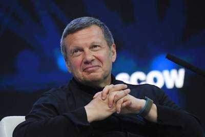 Владимир Соловьев - Александр Мясников - Соловьев заявил о готовности испытать на себе западные вакцины - lenta.ru