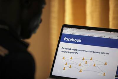Facebook обвинили в дезинформации о мировой проблеме - lenta.ru