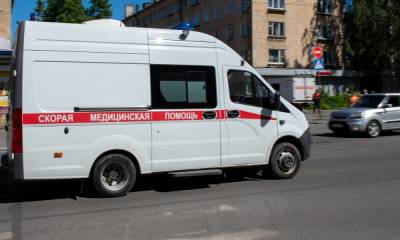 «Вел себя странно». Мужчина выбросил из окна трехлетнего сына: мальчик в реанимации - gubdaily.ru - Москва - Подольск