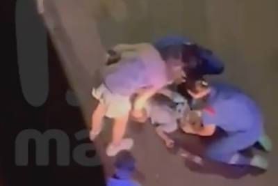 Стало известно о попытках бабушки защитить выброшенного из окна ребенка в Москве - lenta.ru - Москва - Подольск