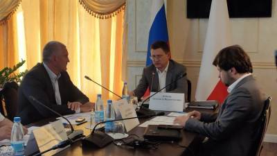 Александр Новак - Сергей Аксенов - В Крыму началось совещание с вице-премьером правительства РФ Новаком - crimea.ria.ru - Россия - Крым - Симферополь