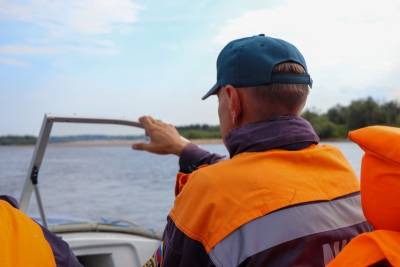 Спасатели Сыктывкарского поисково-спасательного отряда обнаружили тело утонувшего мужчины - komiinform.ru - Россия - респ. Коми
