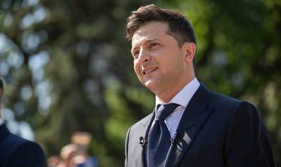 Владимир Зеленский - Владимир Зеленский призвал жителей Донбасса, «которые считают себя русскими», уезжать в Россию - og.ru - Россия - Украина - Донбасс
