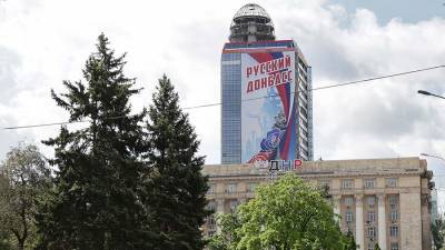 Владимир Зеленский - Дмитрий Новиков - В ГД оценили призыв уезжать в Россию считающих себя русскими жителей Донбасса - iz.ru - Россия - Украина - Израиль - Донбасс