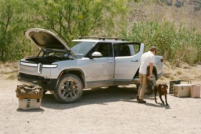 Производитель электромобилей Rivian запатентовал россыпь новых обозначений, включая RCV, R*S и R*T - itc.ua - США - Украина
