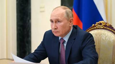 Владимир Путин - Нина Зайцева - Путин высказался о росте среднегодовой температуры в России - russian.rt.com - Россия
