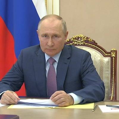 Владимир Путин - Михаил Мурашко - Путин провел совещание с членами кабмина - radiomayak.ru - Россия