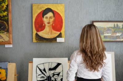 6 августа в Новом замке открывается выставка “Art-панорама-2021. Молодые художники Беларуси” - grodnonews.by - Белоруссия